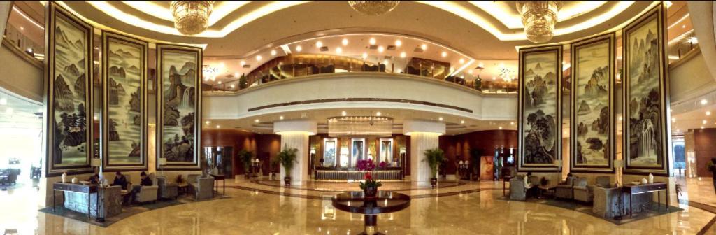 Shenyang Rayfont International Hotel Exterior foto