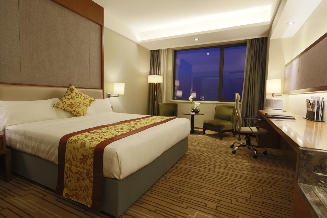 Shenyang Rayfont International Hotel Exterior foto